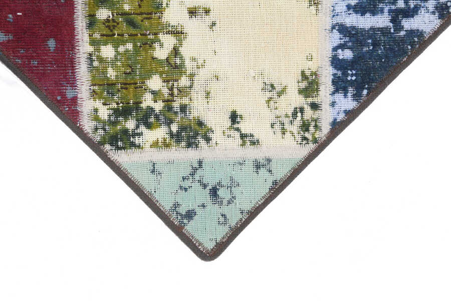 Patchwork218x147 - Picture 8