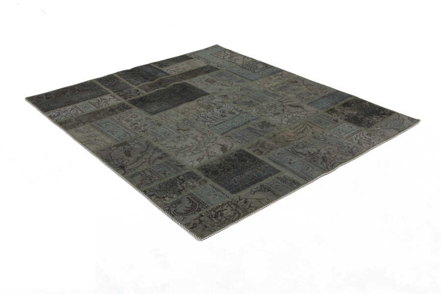 Patchwork174x152 - Picture 1