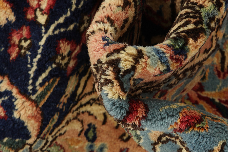 Kerman - Lavar Persian Rug 401x292 - Picture 7