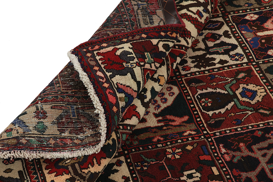Bakhtiari - Garden Persian Rug 300x156 - Picture 4