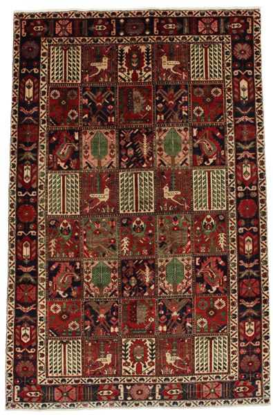 Bakhtiari - Garden Persian Rug 305x196
