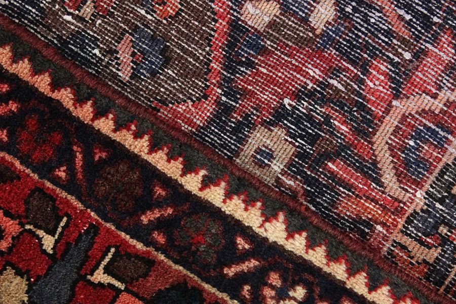 Bakhtiari Persian Rug 315x212 - Picture 5