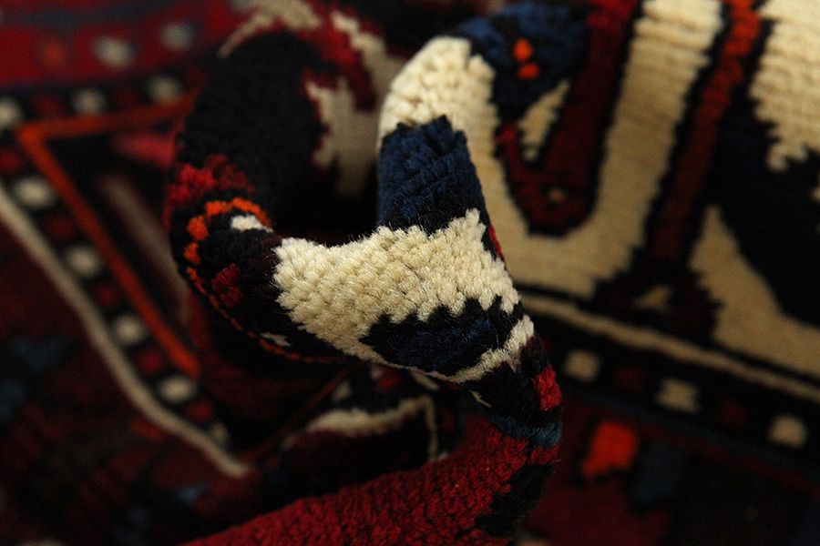 Bakhtiari Persian Rug 300x162 - Picture 6