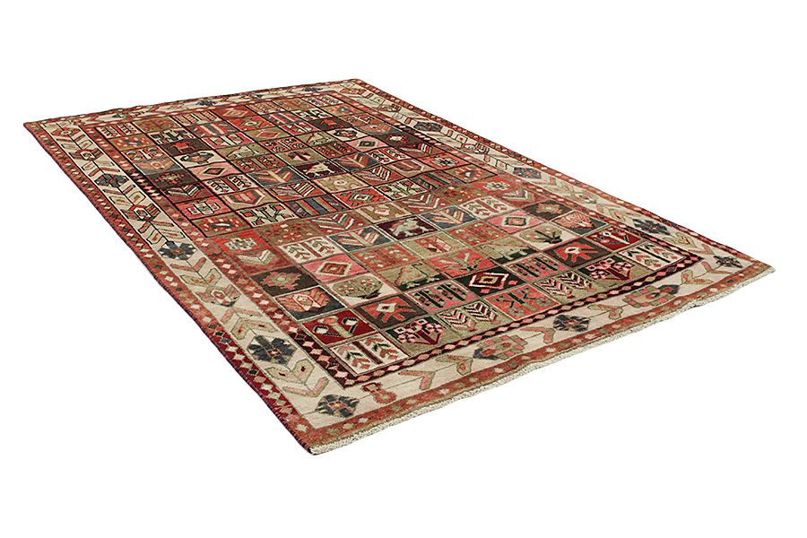 Bakhtiari - Garden Persian Rug 294x197 - Picture 1