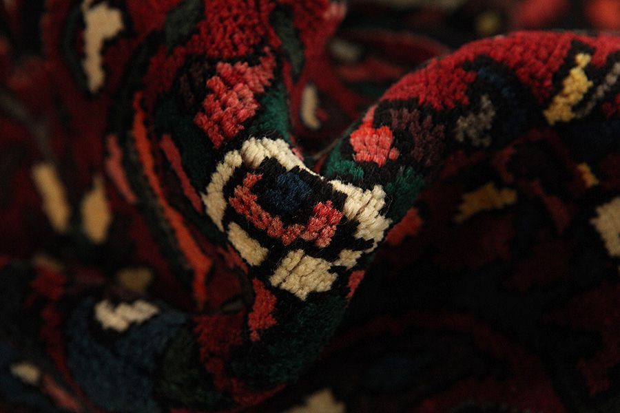 Bakhtiari Persian Rug 323x212 - Picture 6