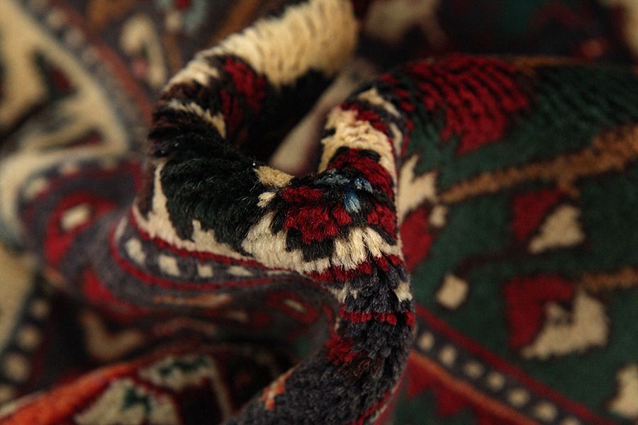 Bakhtiari Persian Rug 275x153 - Picture 6