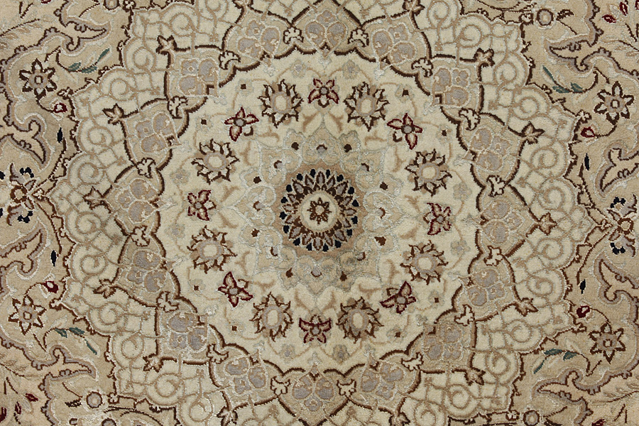 Nain6la Persian Rug 343x248 - Picture 9