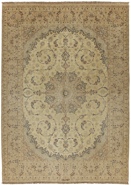 Isfahan Persian Rug 353x253