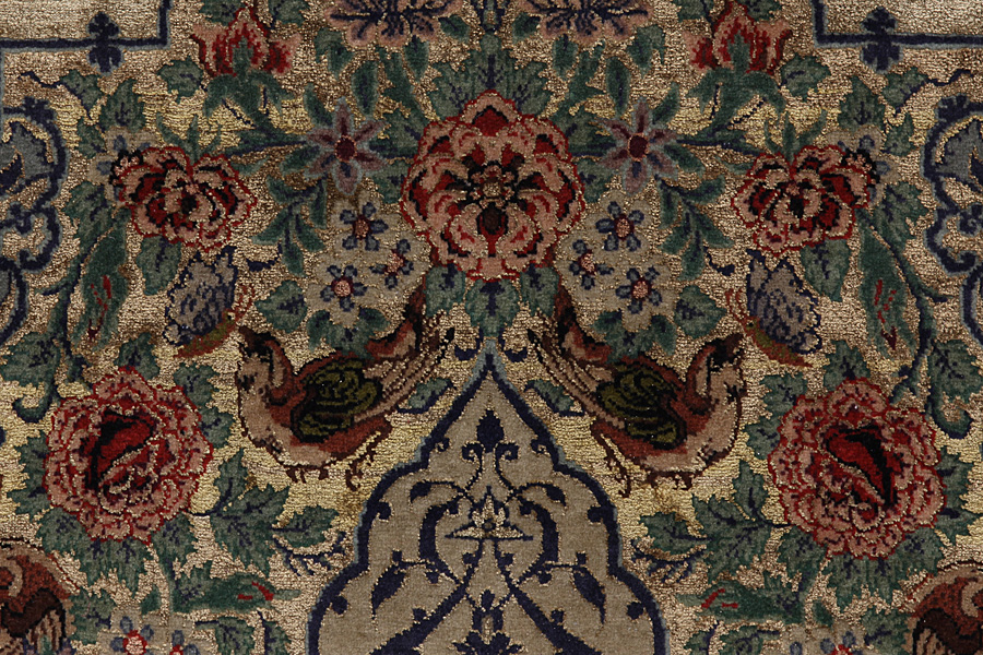 Isfahan Persian Rug 307x202 - Picture 13