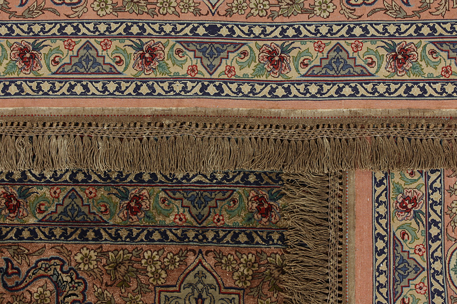 Isfahan Persian Rug 307x202 - Picture 16