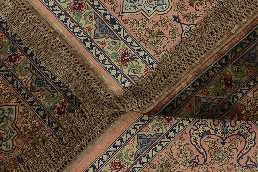 Isfahan Persian Rug 307x202 - Picture 18