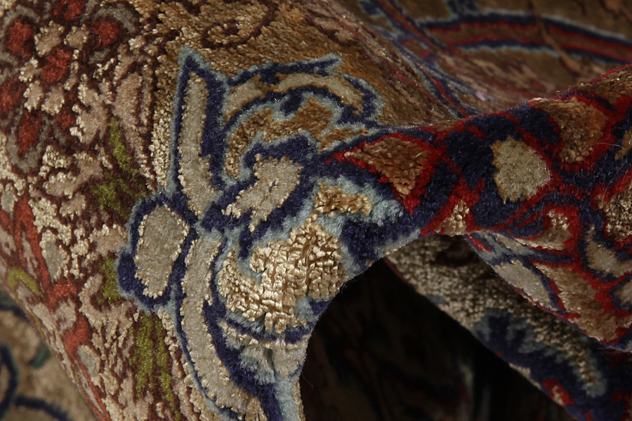 Isfahan Persian Rug 307x202 - Picture 20