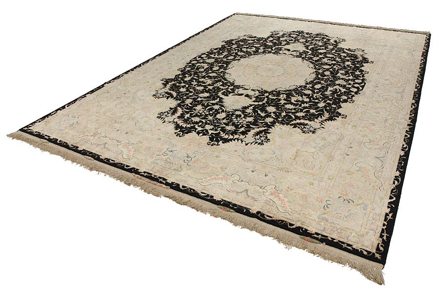 Tabriz Persian Rug 402x298 - Picture 2