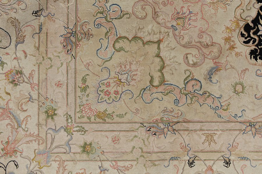 Tabriz Persian Rug 402x298 - Picture 7