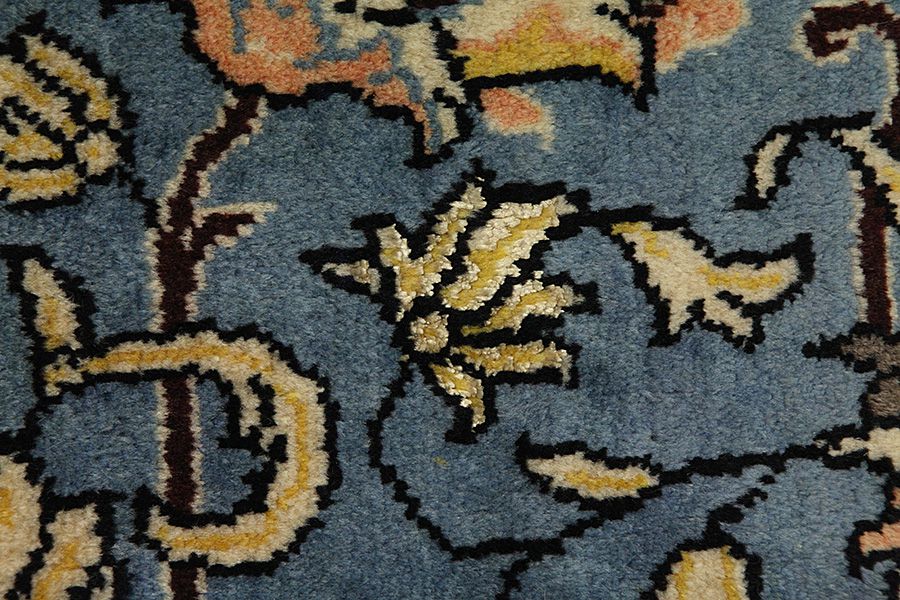 Isfahan Persian Rug 560x325 - Picture 8
