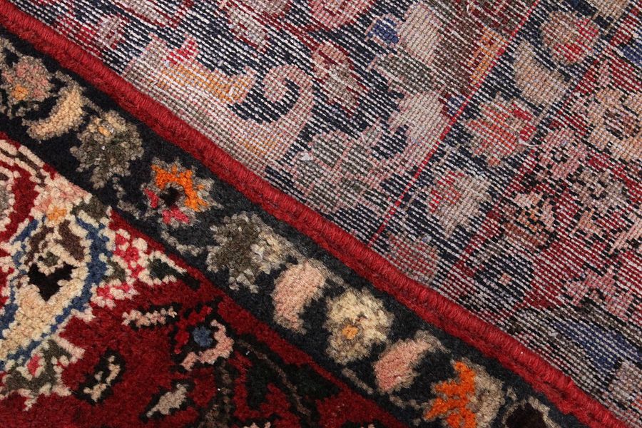 Bakhtiari Persian Rug 318x207 - Picture 5