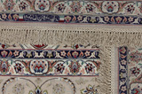 Isfahan Persian Rug 305x208 - Picture 12